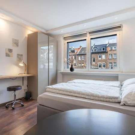 Holideis Cologne City Club-Apartment Exterior photo